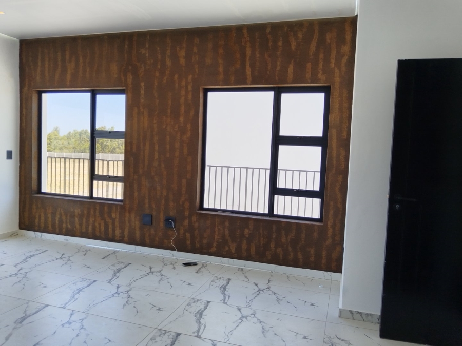 4 Bedroom Property for Sale in Sandown Western Cape